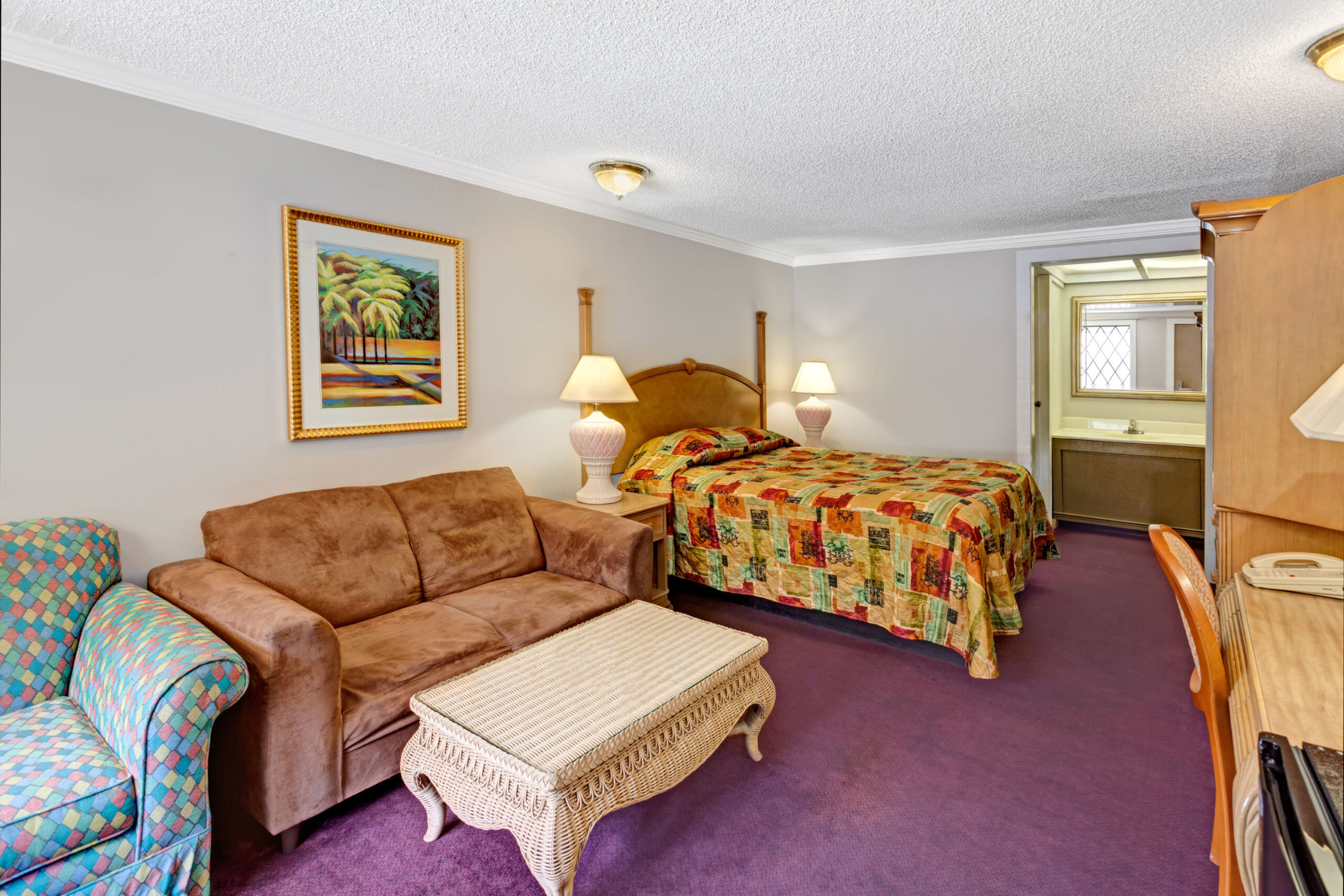 Hotel room with a double bed.