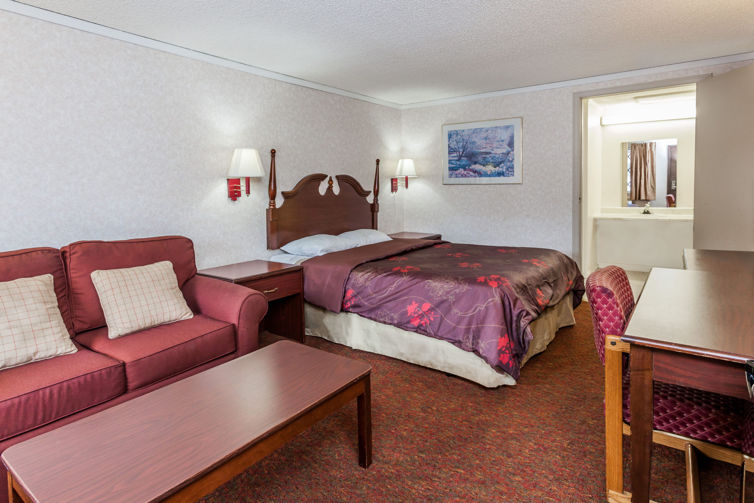 Hotel room with a double bed.