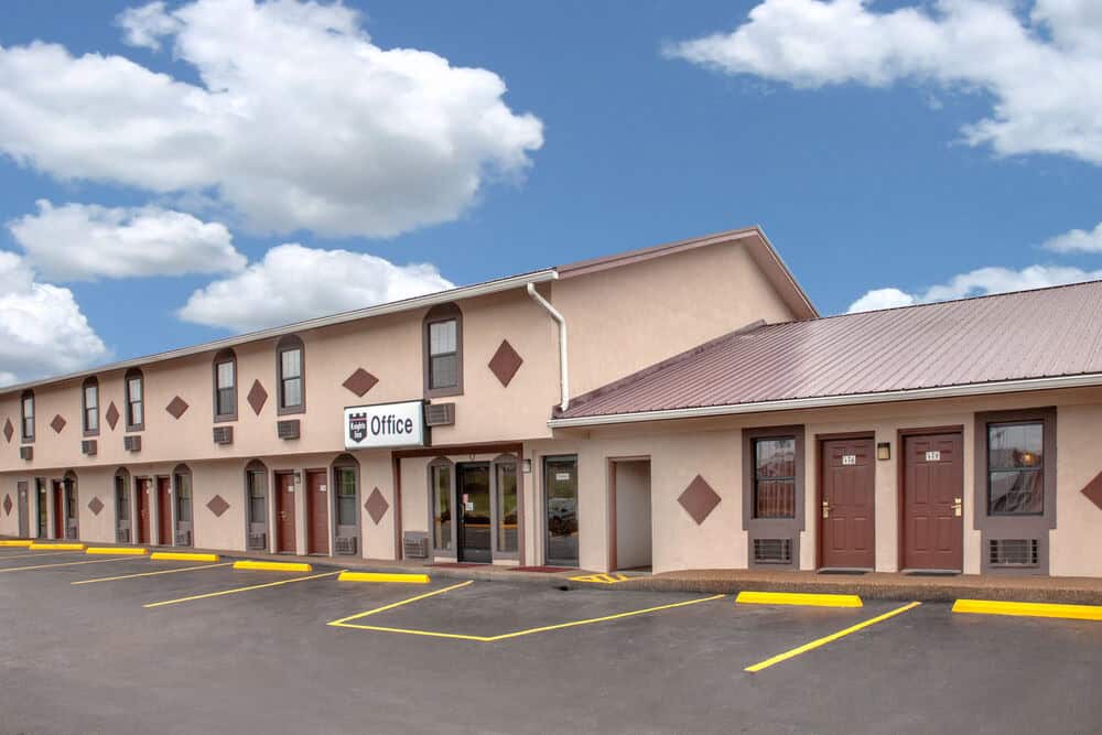 Knights Inn Wildersville Hotel