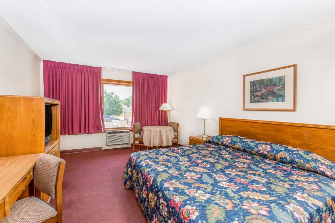 Hotel room with a double bed.