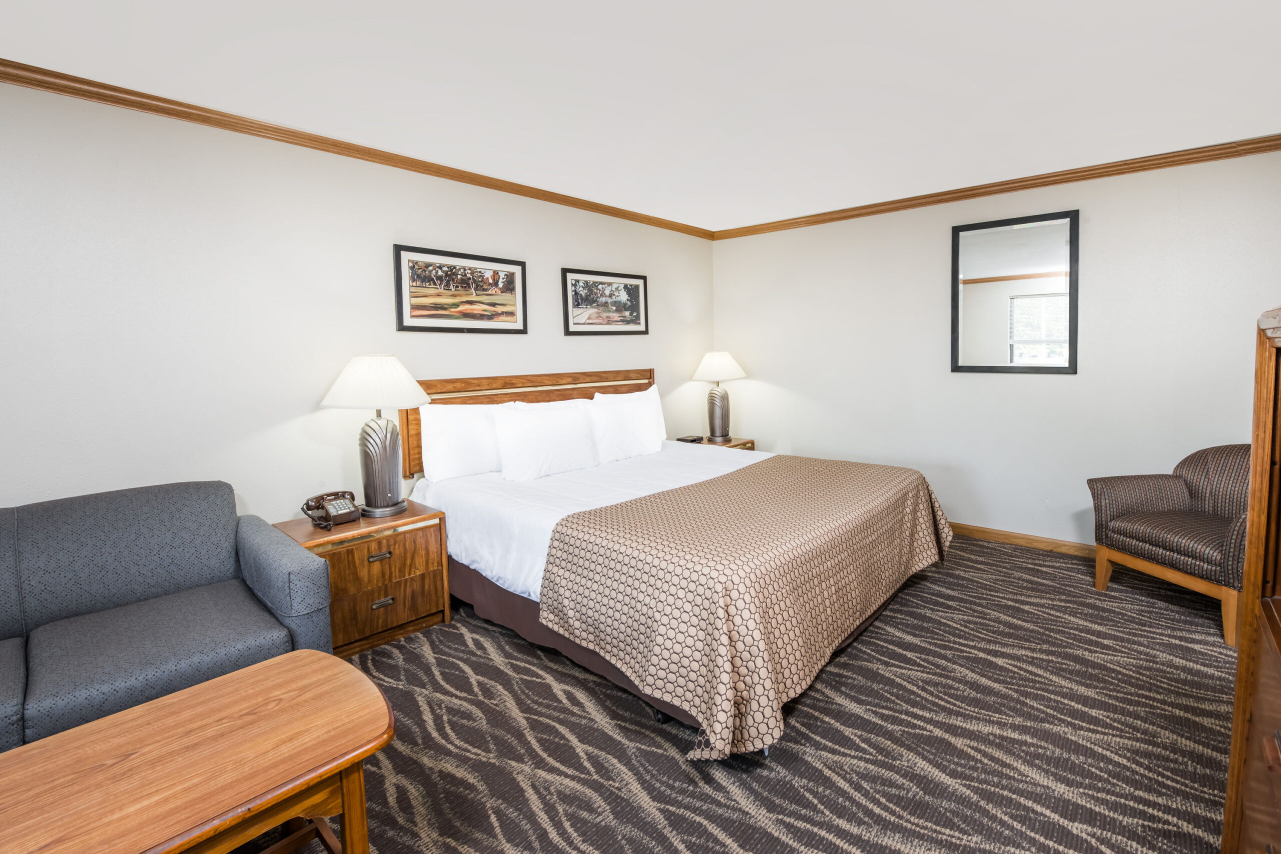 Hotel room with a double bed.