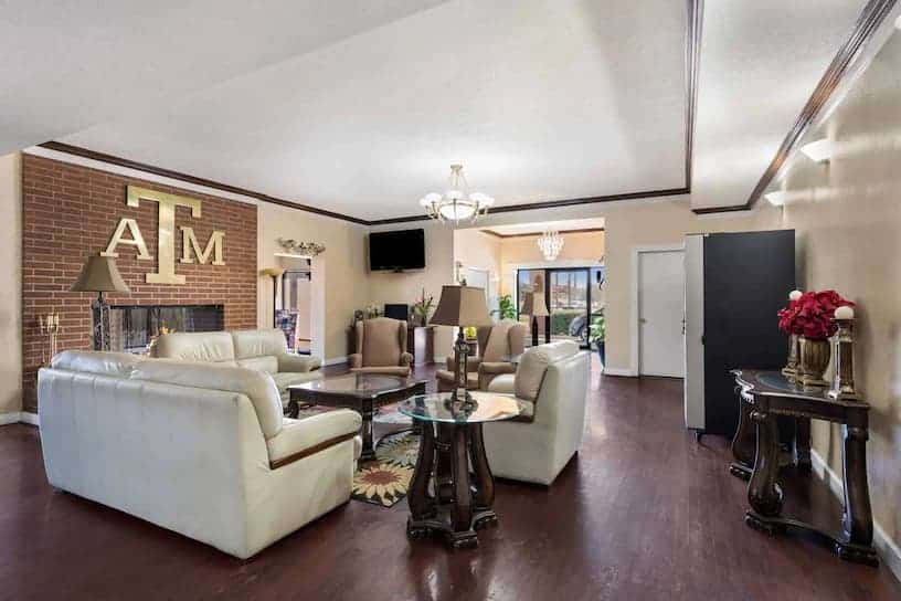 Econo Lodge College Station